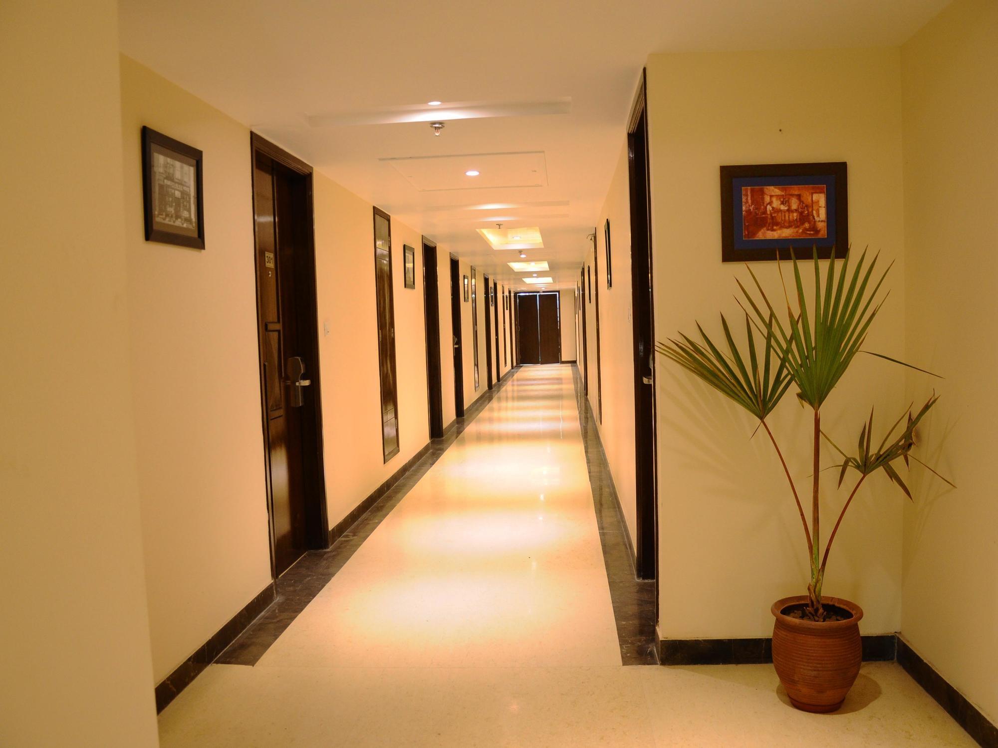 Country Inn Amritsar Exterior foto